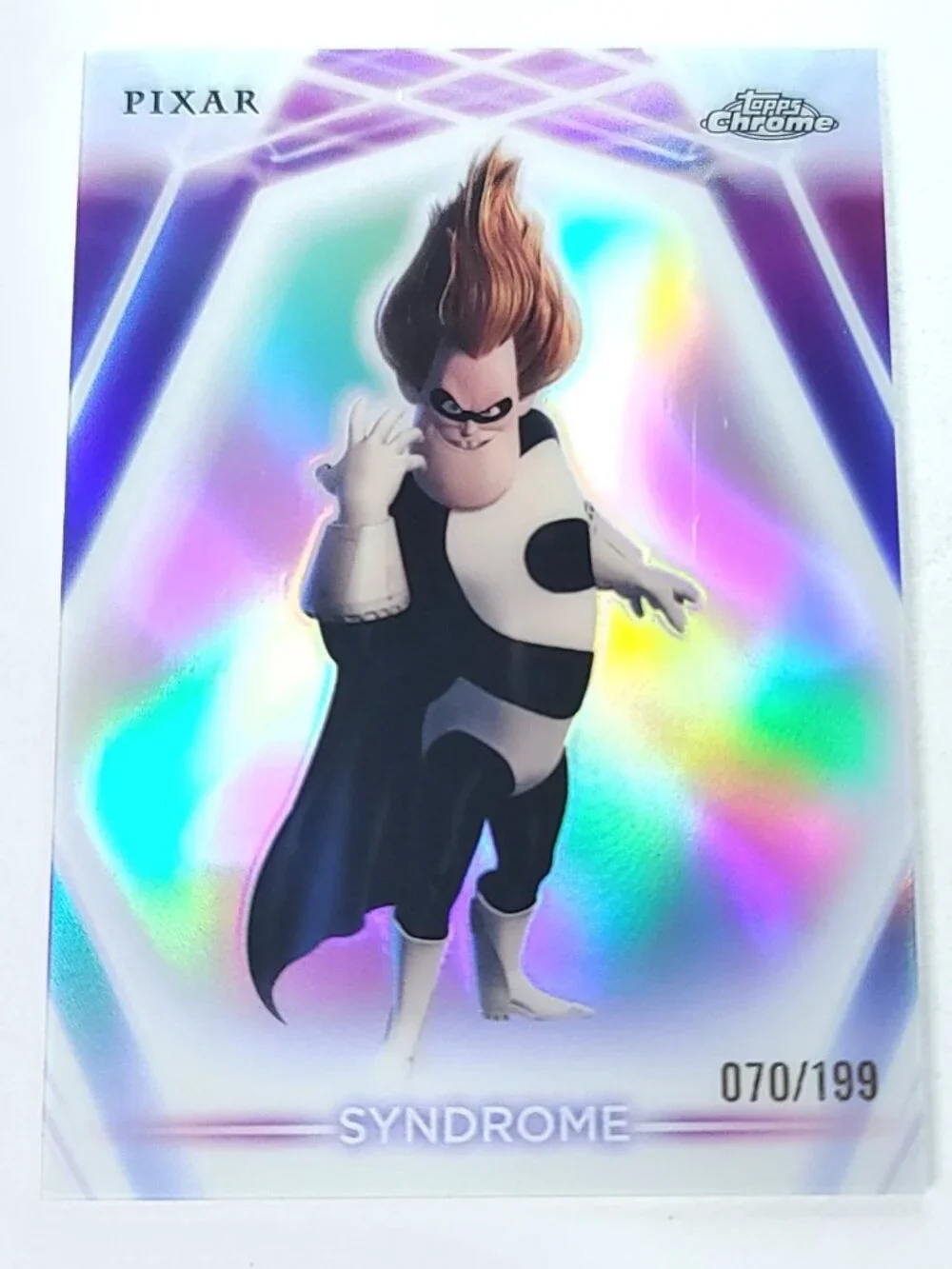 Syndrome Topps 2026 Disney Neon Holo Chrome Limited 070/199 CNE Mark Near Hand